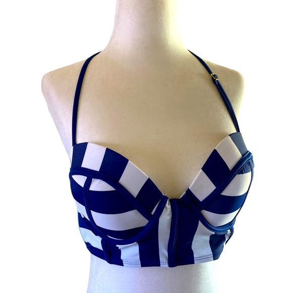 Marilyn Monroe Women's Colorblock Lace-Up Bustier - Picture 3 of 3